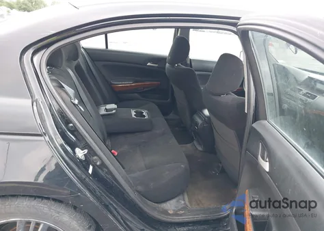 2011 Honda Accord 2.4 Ex from USA, damaged, VIN 1HGCP2F73BA105428